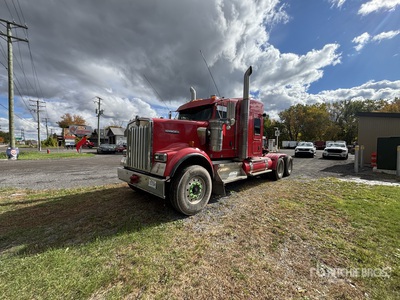 2018 Kenworth W900 تراكتور شاحنة كابينة النوم (ثنائية المحور)
