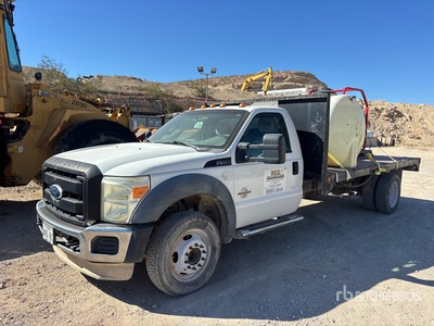 2011 Ford F-550 XL 4x2 Flatbed Truck