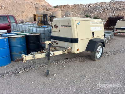 2001 Ingersoll Rand P185WJD 185 cfm Mobile Sprężarka powietrza