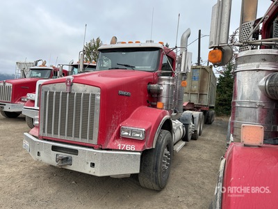 2019 Kenworth T800 8x4 Tri/A Day Cab Truck Tractor